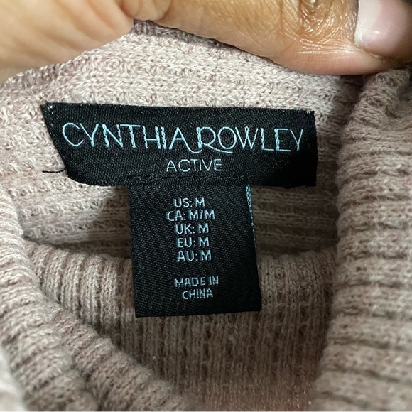 Cynthia Rowley Active Women's Dusty Pink Waffle Knit Top - Picture 4 of 6